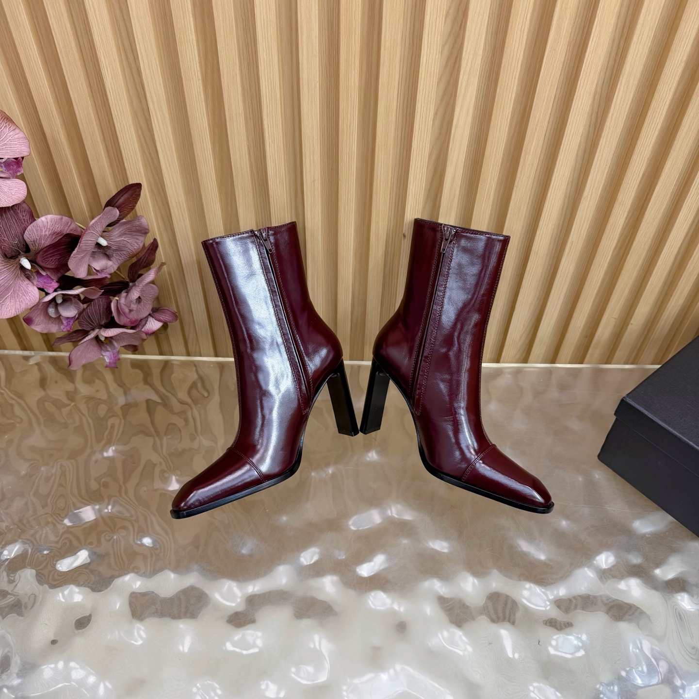 Women's high heels